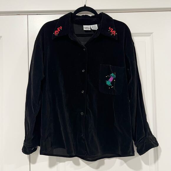 The Disney Store Vintage Black Velour Embroidered Button Down Size‎ L - Picture 1 of 9